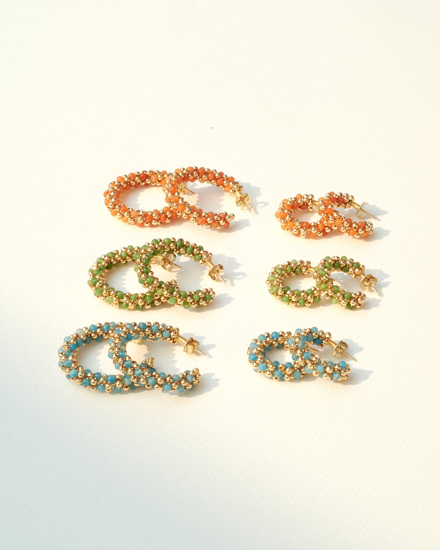 ARRACADA AMARANTO PIEDRAS GRANDES