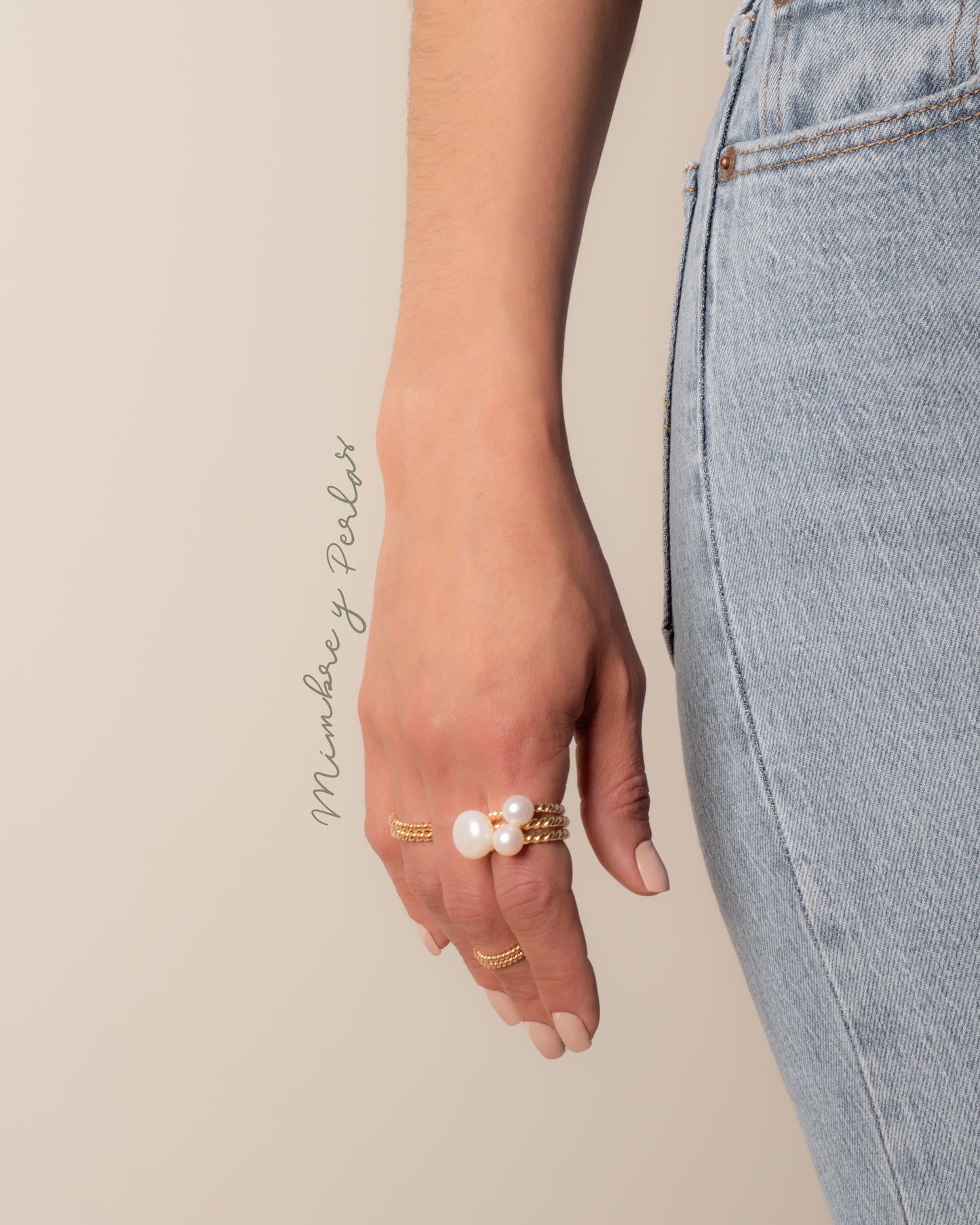 ANILLO SENCILLO PERLA PEQUEÑA